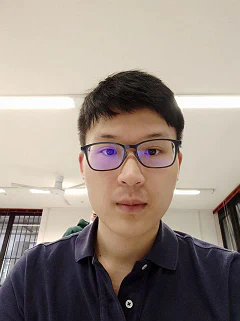 Davide Yi Xian Hu